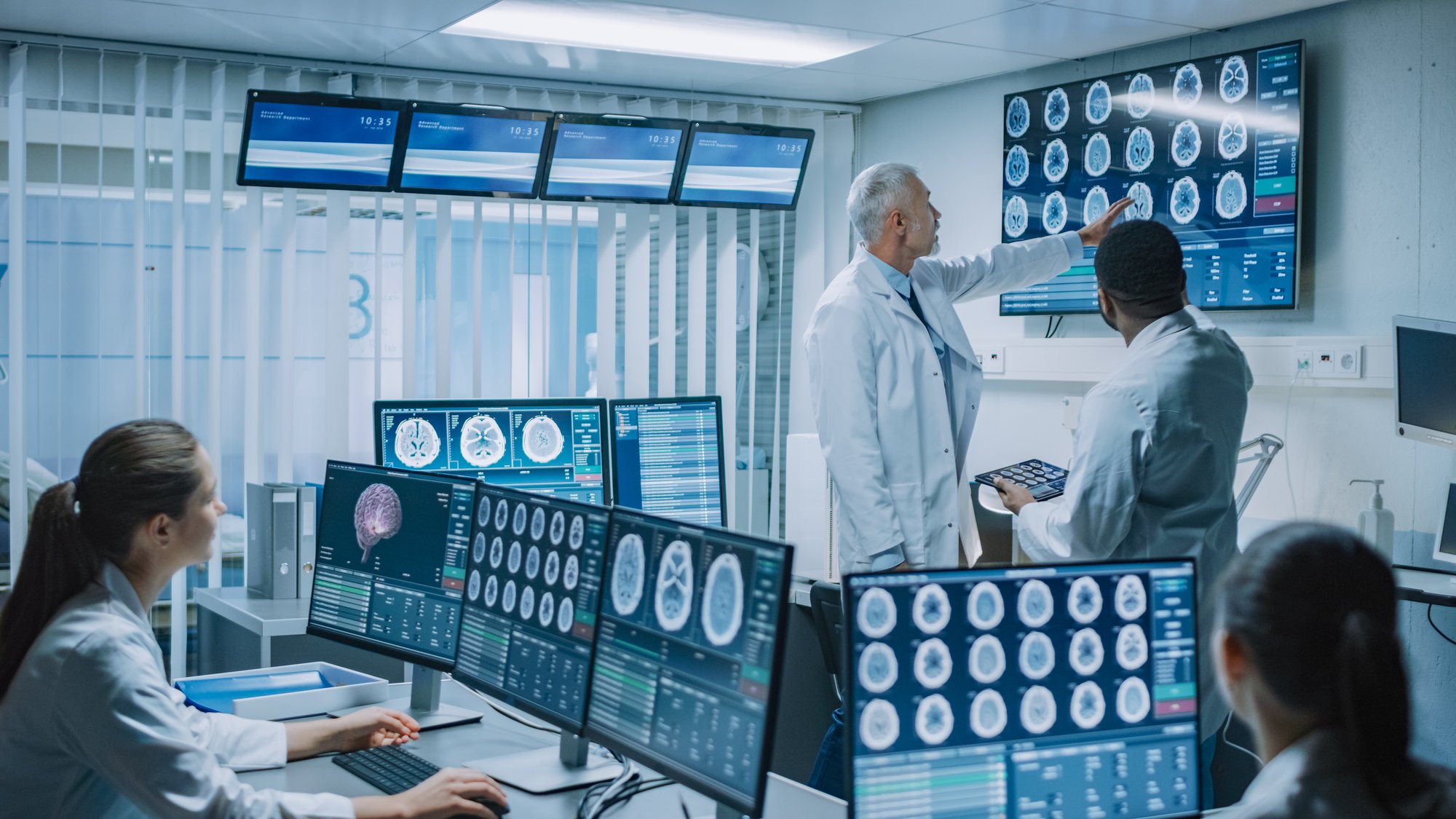 b2b healthcare crisis communications mitigation