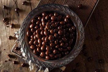 chocolate-covered-espresso-coffee-beans-PQ9Z7M5-min